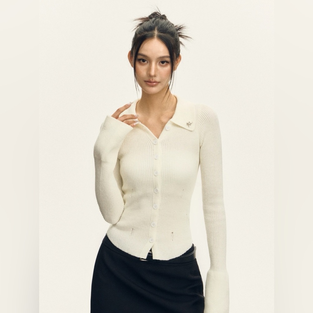 NWT Knit Cream Ribbed Button-Up Cardigan - Picture 3 of 7